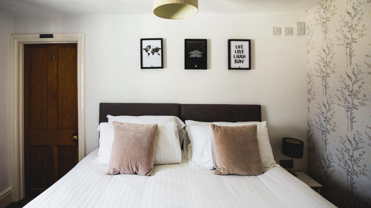 No8 Chepstow Bed & Breakfast Екстериор снимка